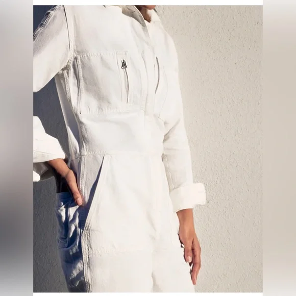 Outerknown ecru ivory long sleeve zip up front station jumpsuit size small new - Picture 6 of 6